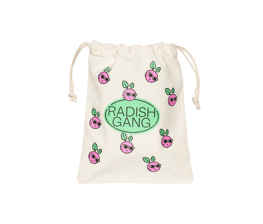 Recto du pochon avec le logo Radish gang au centre entouré de plusieurs petits radis portant des lunettes de soleil